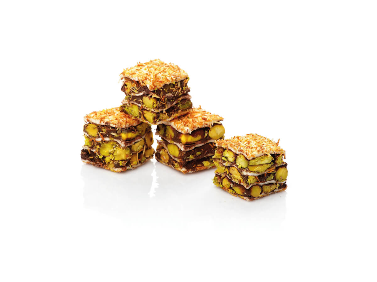 Özsafalar Şekerleme | 1982’den Günümüze Türk Lokumu & Cezerye | Aromalı Sade Lokumlar, Çeşnili Kesme Lokumlar, Geleneksel Lokumlar, Sarma Lokumlar, Çikolata Kaplı Lokumlar, Şerit Lokumlar, Cezeryeler, Special Lokumlar, Sucuk Lokumlar, Special Paketli Lokumlar, Geleneksel Paketli Lokumlar, Özel Üretim Lokumlar | Lokum Üreticisi, Toptan Lokum, Konya Lokum Üreticisi, Konya Lokum Mağazaları, İstanbul Lokum Mağazaları, Hediyelik Lokum Çeşitleri, Premium Lokum ve Şekerleme Ürünleri, Türk Tatlı Kültürü, Geleneksel Tatlılar, Hijyenik Lokum Üretimi, Modern Lokum Fabrikası, Dünya Çapında Türk Lokumu İhracatı